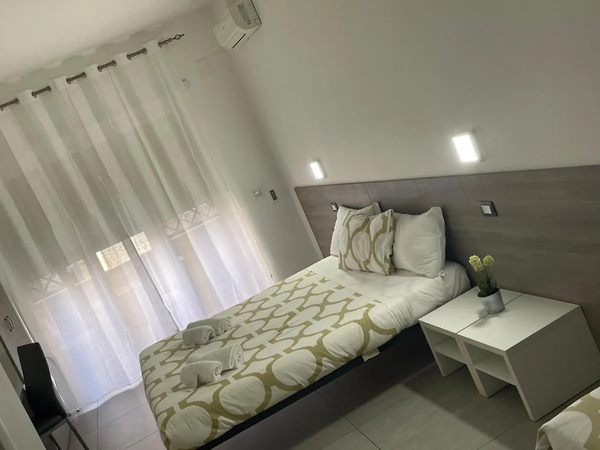 Tiburtina Royal Suites Roma 0*,