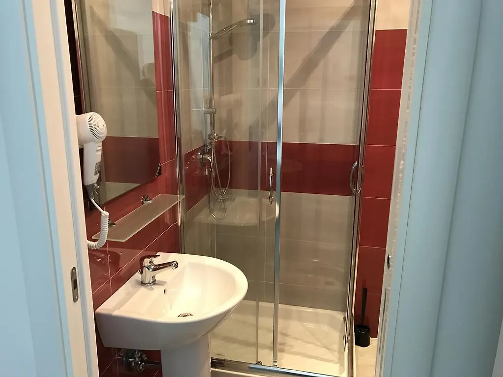 Tiburtina Royal Suites Roma Affittacamere