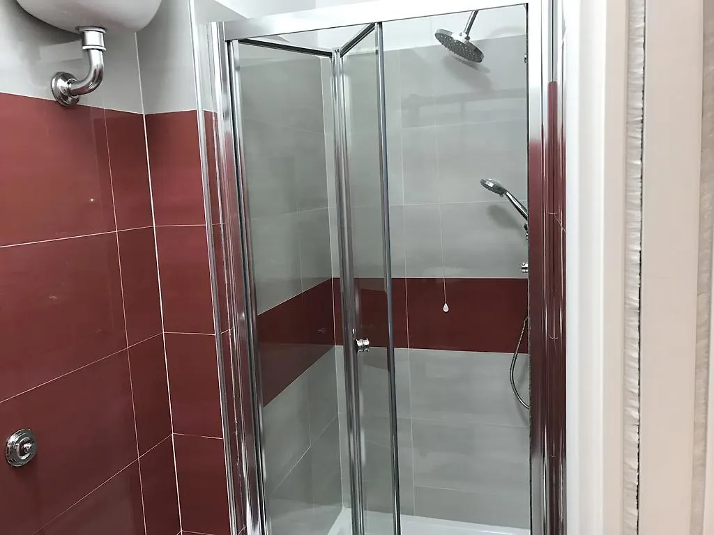 Tiburtina Royal Suites Roma