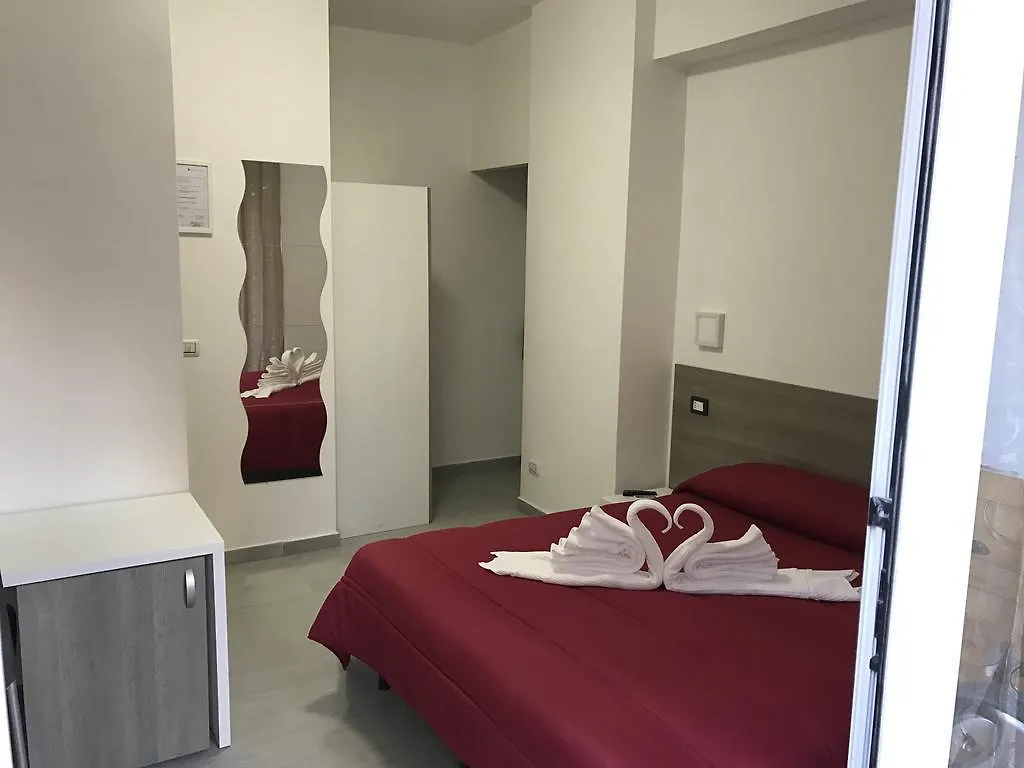 Tiburtina Royal Suites Roma Italia