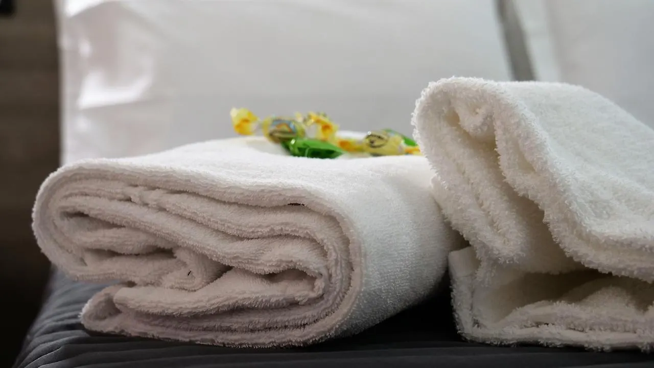 Tiburtina Royal Suites Rom 0*,
